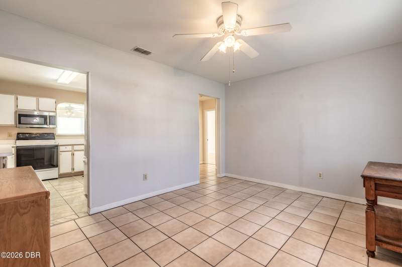 2 bedroom Single Family Residence at 34 Cardinal Drive #A, Ocean Village, Ormond Beach — photo 4