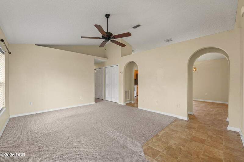 3 bedroom Single Family Residence at 3438 Arabesque Drive, DeLand, DeLand — photo 4