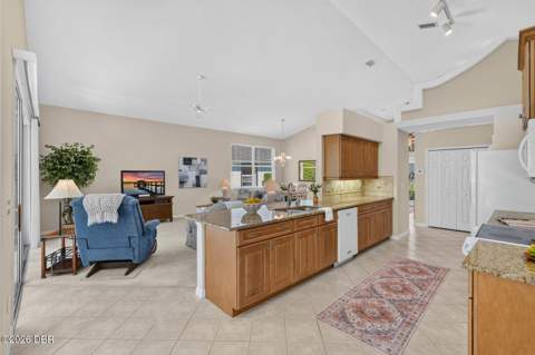 1321 Sunningdale Lane, Ormond Beach FL - photo 16 of 60