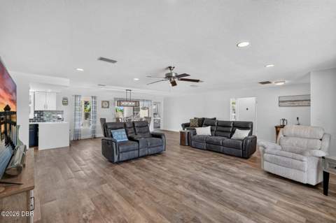 126 Knollwood Circle, Ormond Beach FL - photo 17 of 51