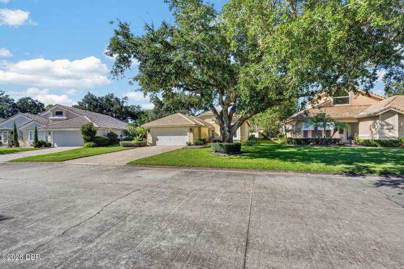 3 bedroom Single Family Residence at 426 Harbour Town Lane, Plantation Bay, Ormond Beach — photo 4