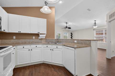5439 Ward Lake Drive, Port Orange FL - photo 7 of 26
