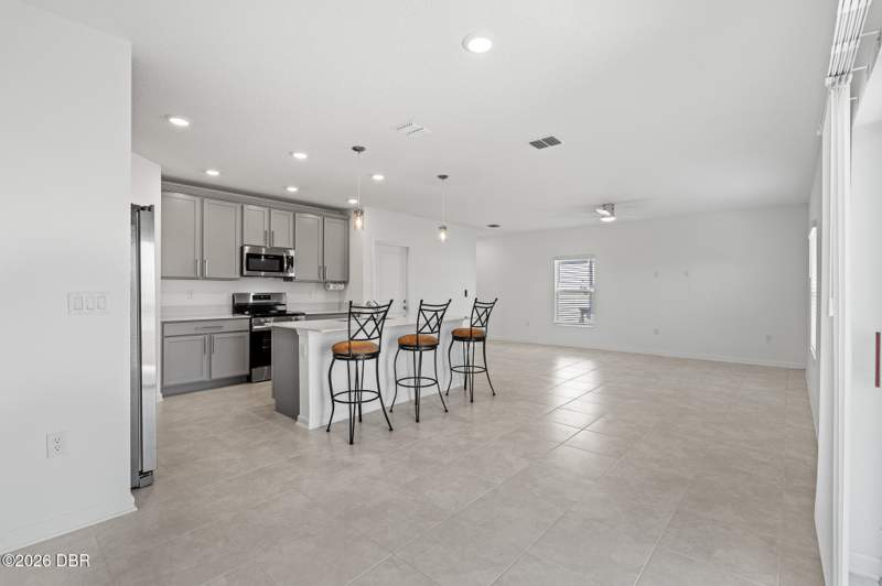 4 bedroom Single Family Residence at 4110 Calusa Pine Road, Lennar at Preserve at Lpga, Daytona Beach — photo 5
