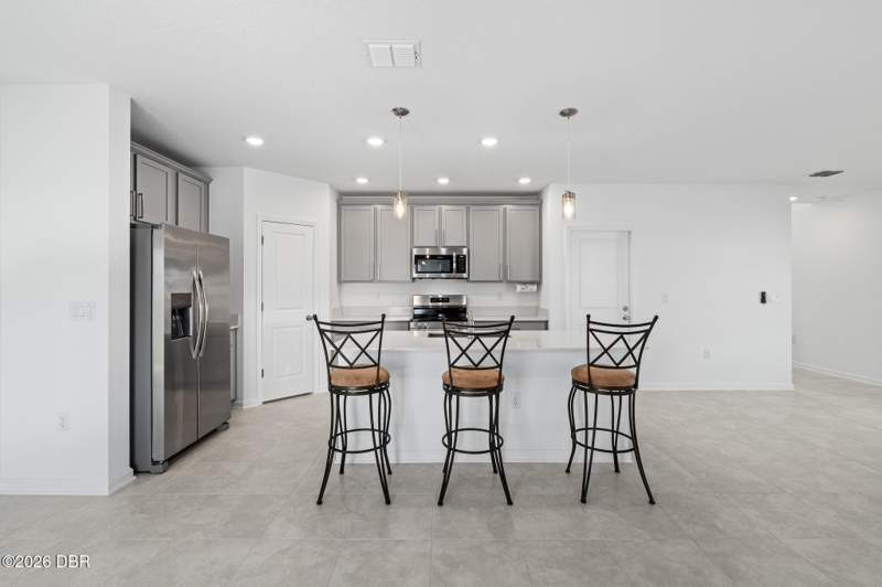 4 bedroom Single Family Residence at 4110 Calusa Pine Road, Lennar at Preserve at Lpga, Daytona Beach — photo 4