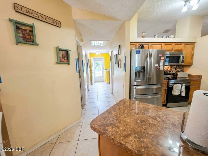 3 bedroom Single Family Residence at 3361 Commerce Avenue, Deltona Lakes, Deltona — photo 4