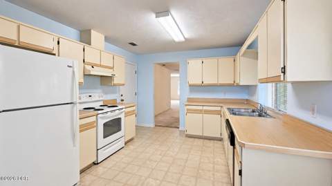 115 Circling Wood Court, Port Orange FL - photo 6 of 26