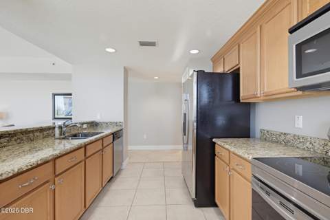 2071 S Atlantic Avenue #305, Daytona Beach Shores FL - photo 16 of 52