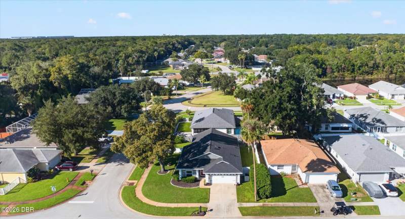 3 bedroom Single Family Residence at 3897 Long Grove Lane, Groves, Port Orange — photo 2