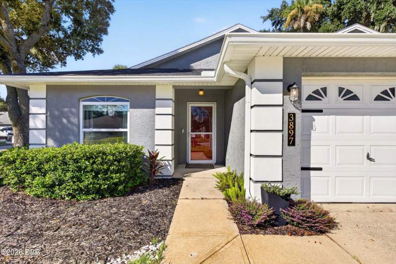 3 bedroom Single Family Residence at 3897 Long Grove Lane, Groves, Port Orange — photo 4