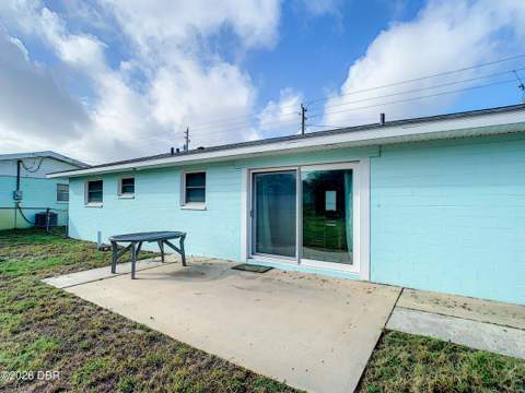 3169 S Peninsula Drive, Daytona Beach FL - photo 14 of 18