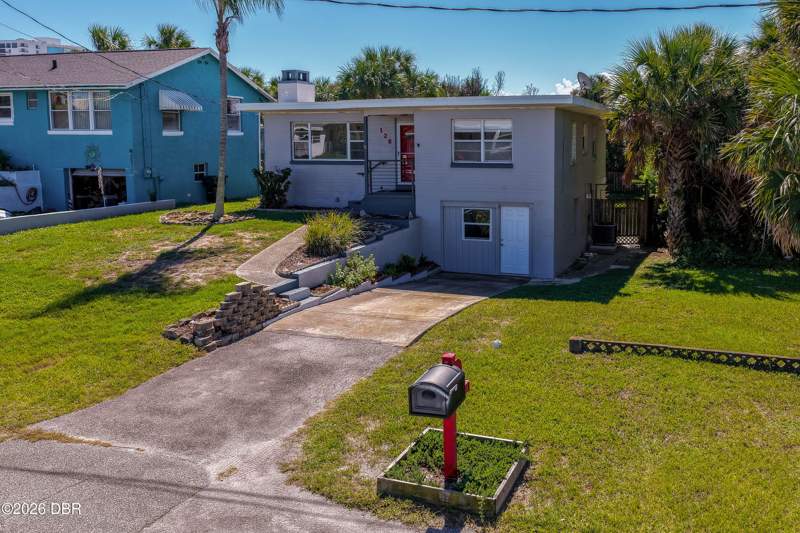 3 bedroom Single Family Residence at 128 Minerva Road, Bridgeport Heights, Daytona Beach — photo 5