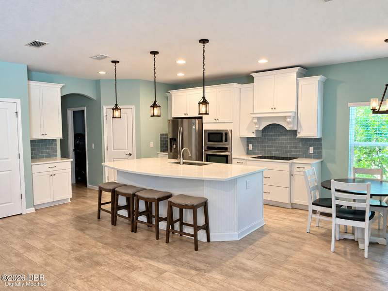 5 bedroom Single Family Residence at 226 Ashford Lakes Circle, Hunters Ridge, Ormond Beach — photo 3