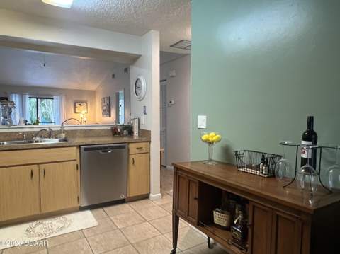 816 Stonybrook Circle, Port Orange FL - photo 7 of 28