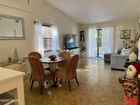 816 Stonybrook Circle, Port Orange FL - photo 9 of 28