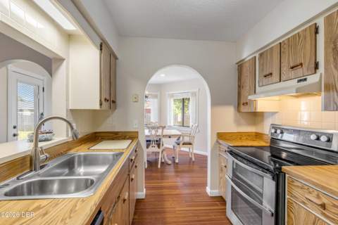 2729 Queen Palm Drive, Edgewater FL - photo 12 of 19
