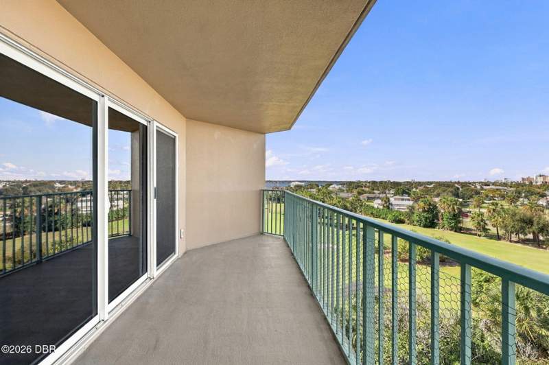 2 bedroom Condominium at 4 Oceans West Boulevard #503B, Oceans Cloverleaf North Condo, Daytona Beach Shores — photo 5