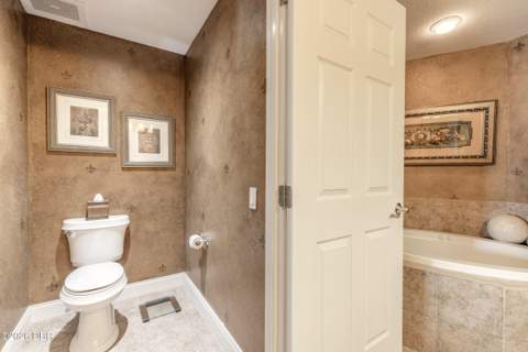 2 Oceans West Boulevard #700, Daytona Beach Shores FL - photo 19 of 59