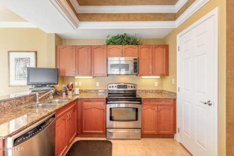 2 Oceans West Boulevard #700, Daytona Beach Shores FL - photo 10 of 59