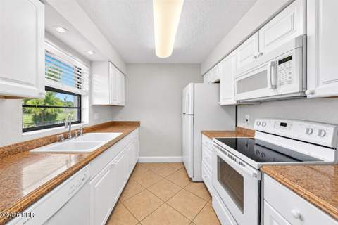 3750 S Atlantic Avenue #16, Daytona Beach Shores FL - photo 7 of 36