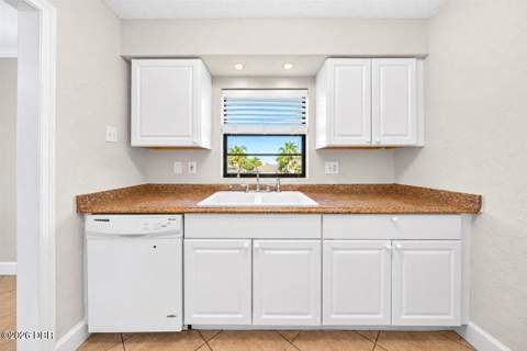 3750 S Atlantic Avenue #16, Daytona Beach Shores FL - photo 8 of 36