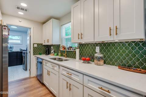 1509 Derbyshire Road, Daytona Beach FL - photo 9 of 77