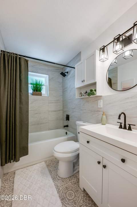 1509 Derbyshire Road, Daytona Beach FL - photo 13 of 77