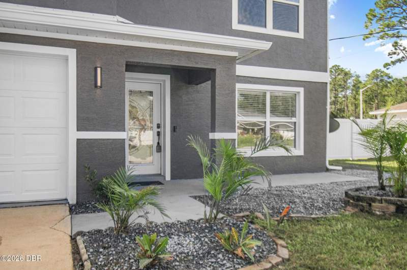 5 bedroom Single Family Residence at 61 Reidsville Drive, Palm Coast, Palm Coast — photo 4