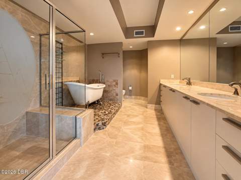 231 Riverside Drive #307-1, Holly Hill FL - photo 16 of 43