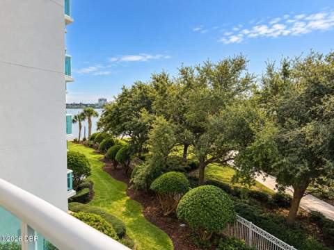 231 Riverside Drive #307-1, Holly Hill FL - photo 21 of 43