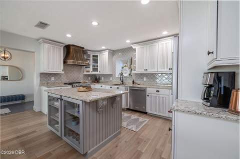 1672 John Anderson Drive, Ormond Beach FL - photo 18 of 77