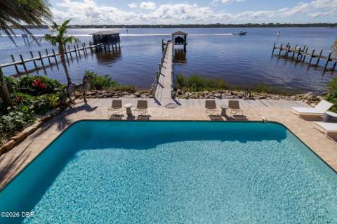 1672 John Anderson Drive, Ormond Beach FL - photo 7 of 77