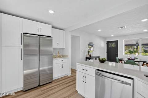 801 Lewis Drive, Daytona Beach FL - photo 11 of 49
