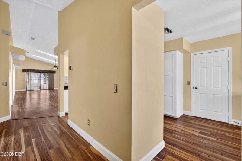 4 bedroom Single Family Residence at 3246 Vail View Drive, Spruce Creek Fly In, Port Orange — photo 5