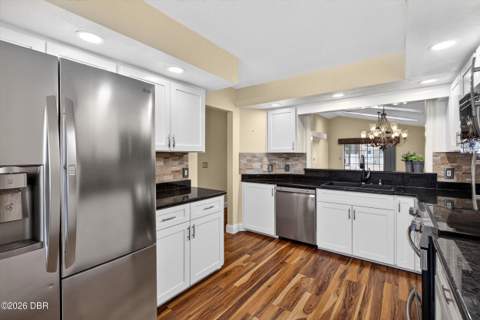 3246 Vail View Drive, Port Orange FL - photo 6 of 56