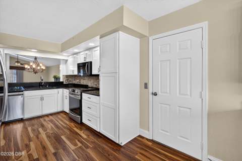 3246 Vail View Drive, Port Orange FL - photo 11 of 56