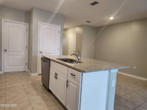 27 Bella Oaks Drive, Port Orange FL - photo 12 of 38