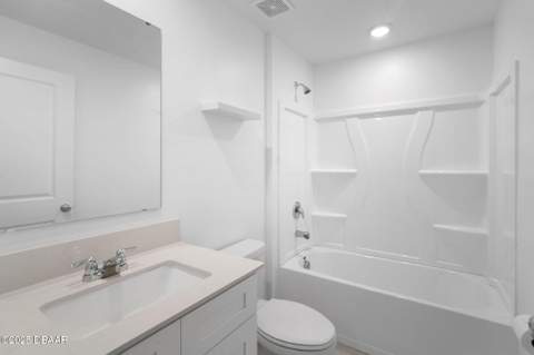 1278 Belle Isle Lane, Daytona Beach FL - photo 19 of 29