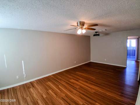 92 Fremont Avenue #102, Daytona Beach FL - photo 9 of 27