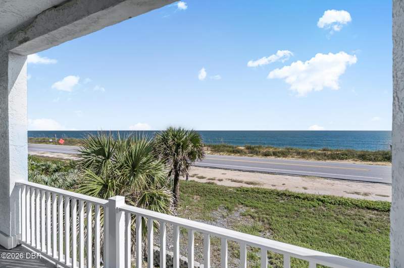 3 bedroom Single Family Residence at 2101 N Ocean Shore Boulevard, Sunrise Beach, Flagler Beach — photo 4