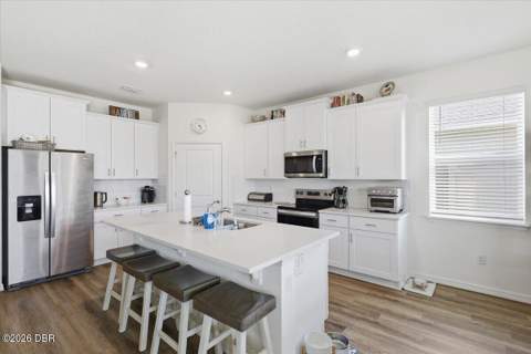 338 E Merimont Lane, Ormond Beach FL - photo 13 of 42