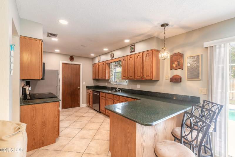 3 bedroom Single Family Residence at 47 Mayfield Circle, Brookwood, Ormond Beach — photo 4