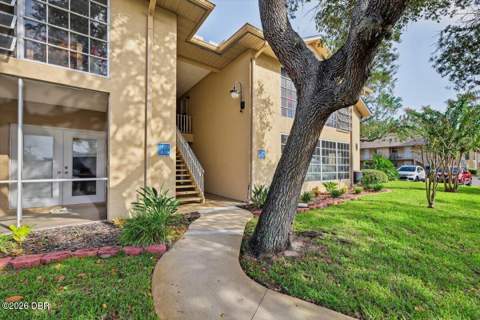 671 Wellington Station Boulevard #20, Ormond Beach FL - photo 8 of 47