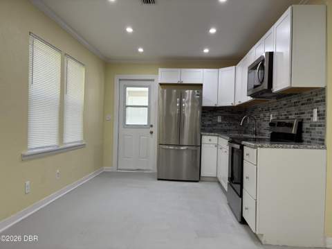 125 N Keech Street, Daytona Beach FL - photo 13 of 56