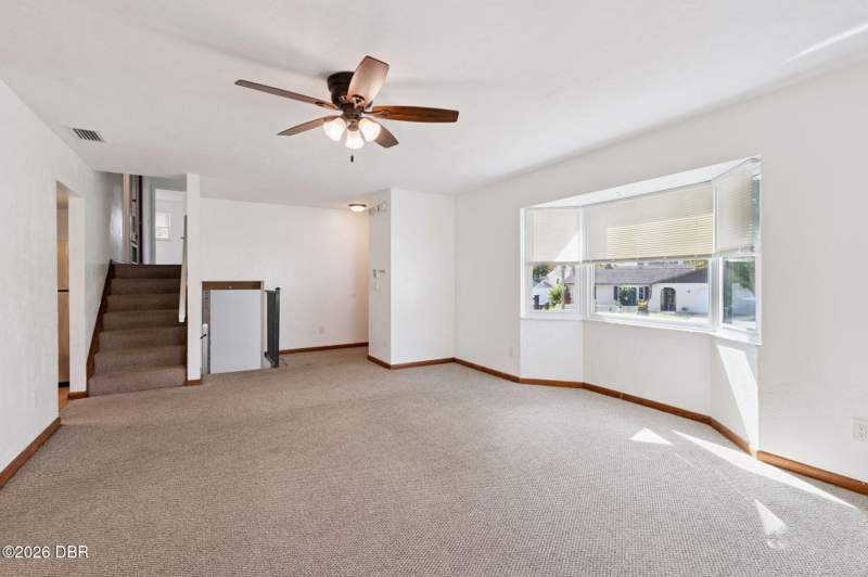 3 bedroom Single Family Residence at 1334 S Paradise Lane, Shangri La, Daytona Beach — photo 4