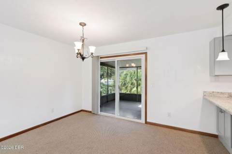 1334 S Paradise Lane, Daytona Beach FL - photo 6 of 30