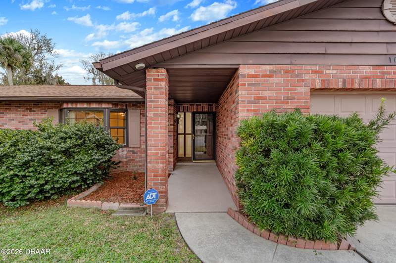 3 bedroom Single Family Residence at 109 Nathan Hale Court, Georgetowne, Daytona Beach — photo 4