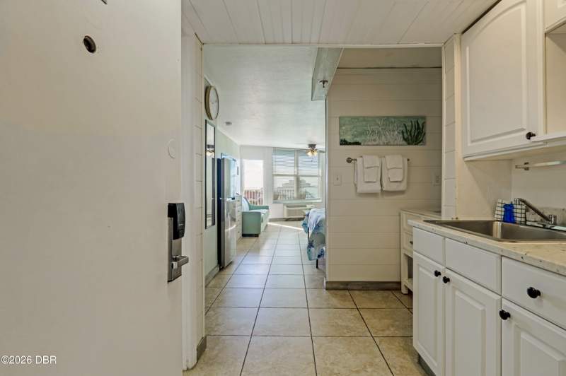 0 bedroom Condotel at 313 S Atlantic Avenue #413, Fountain Beach Resort Condo, Daytona Beach — photo 5