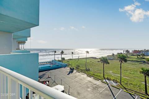 313 S Atlantic Avenue #413, Daytona Beach FL - photo 11 of 31