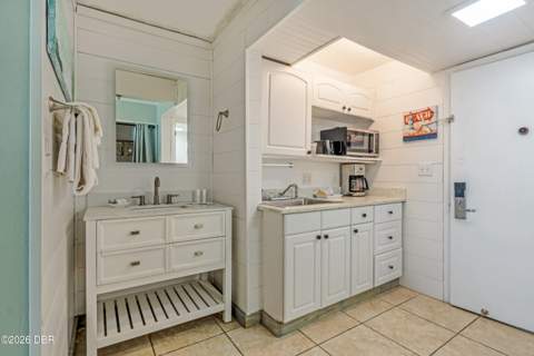 313 S Atlantic Avenue #413, Daytona Beach FL - photo 16 of 31