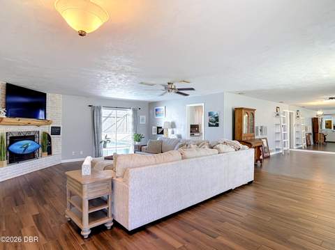 1437 Golfview Drive, Daytona Beach FL - photo 8 of 71